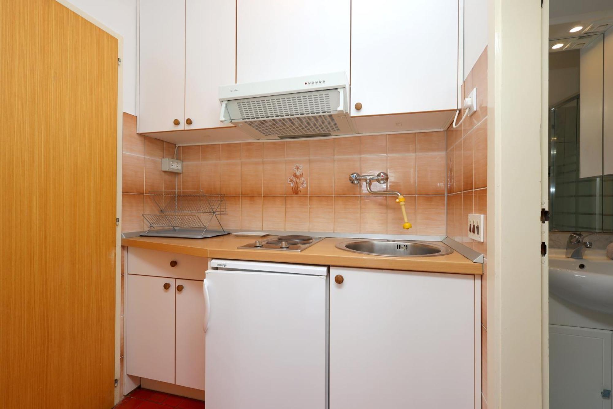 Apartments By The Sea Brela, Makarska - 18356 Luaran gambar