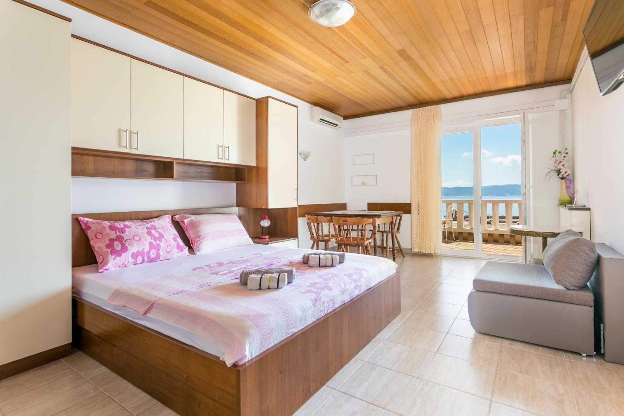 Apartments By The Sea Brela, Makarska - 18356 Luaran gambar
