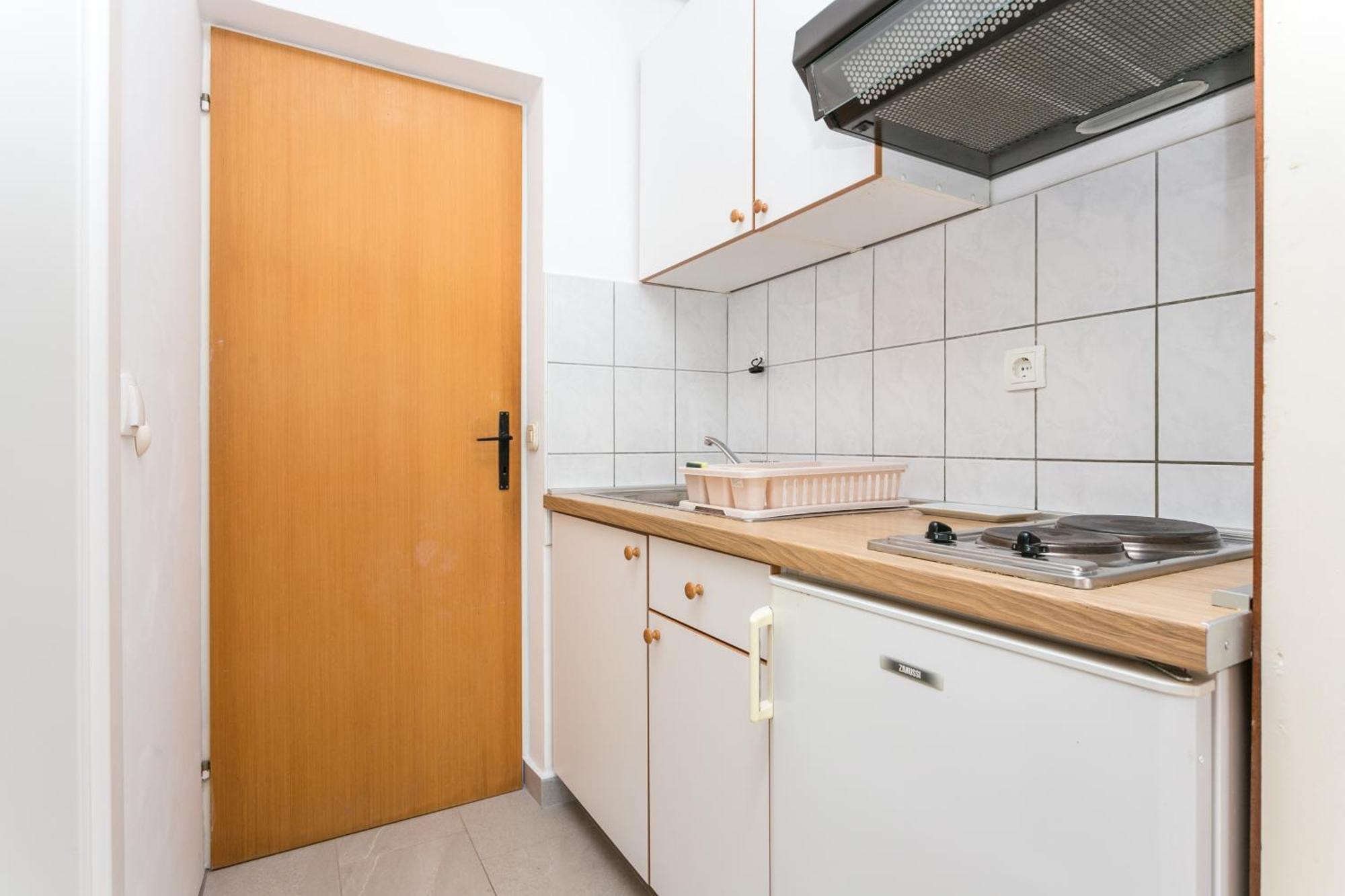 Apartments By The Sea Brela, Makarska - 18356 Luaran gambar