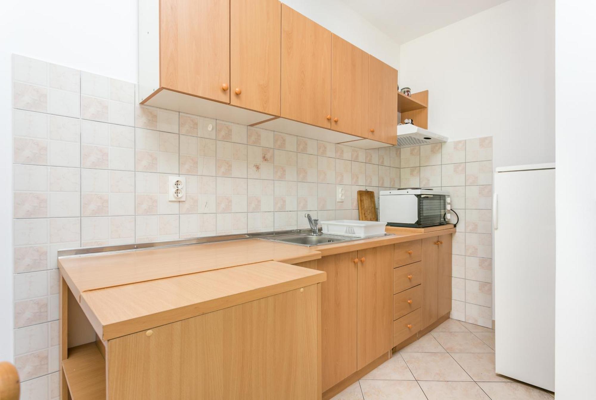 Apartments By The Sea Brela, Makarska - 18356 Luaran gambar