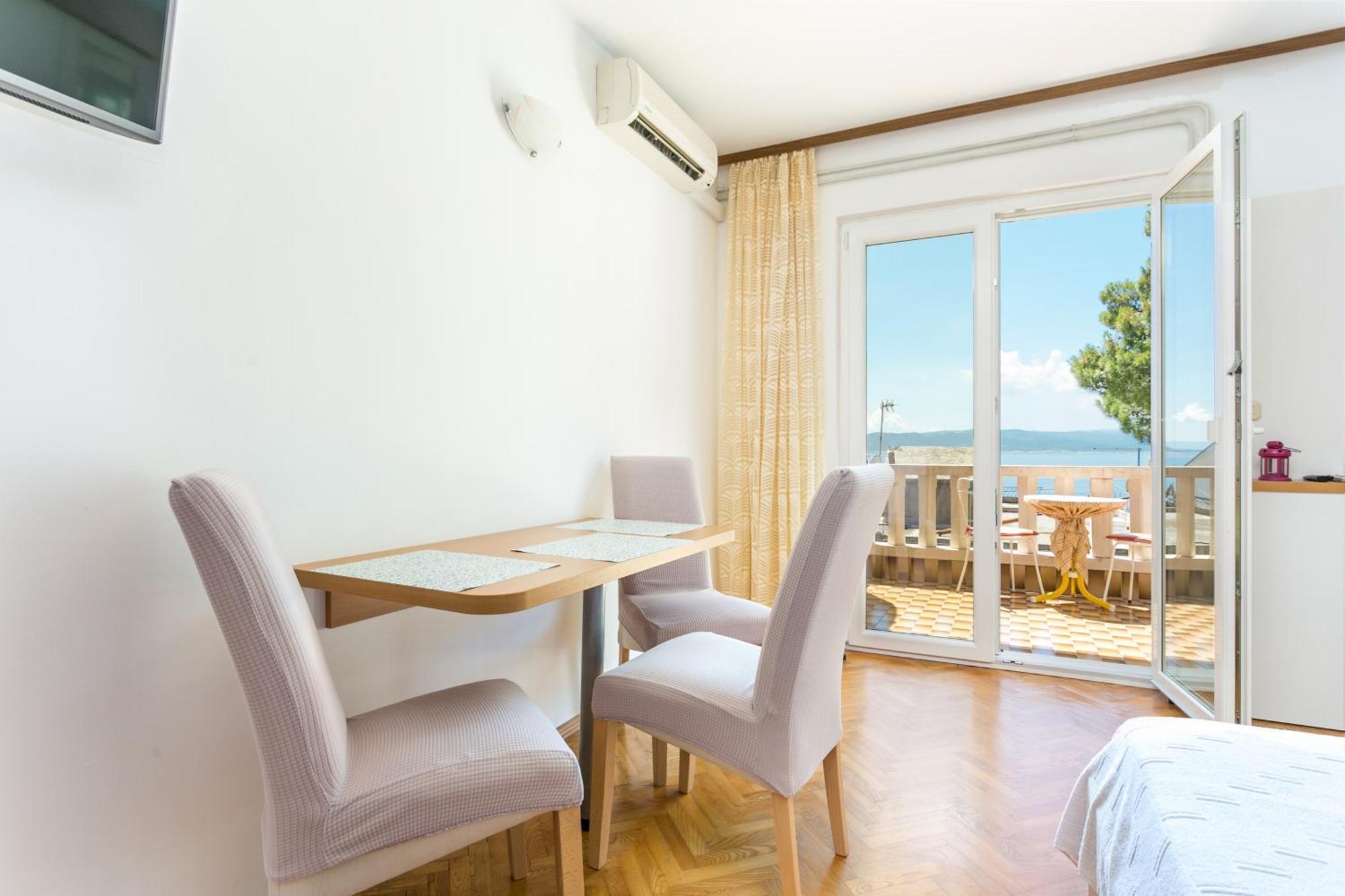 Apartments By The Sea Brela, Makarska - 18356 Luaran gambar